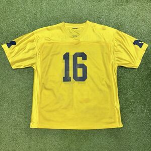 Michigan Wolverines Denard Robinson #16 Football Jersey Size XL